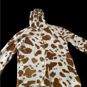 Brown and white cow print sweater zipper hoodie. Super warm!